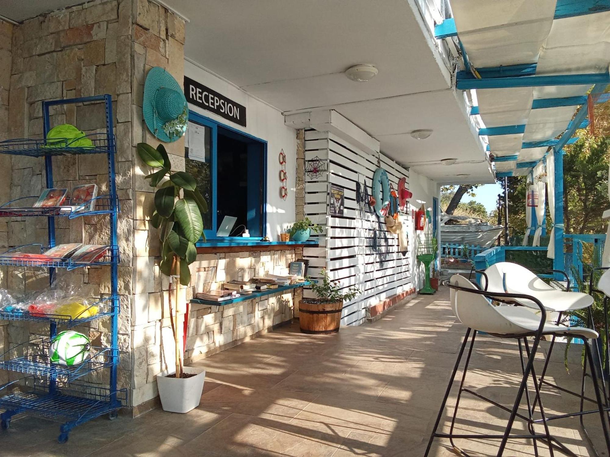 Tramonto Hotel Durres Exterior photo